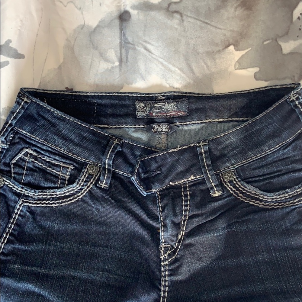 Silver: Tuesday Midrise Skinny Jean